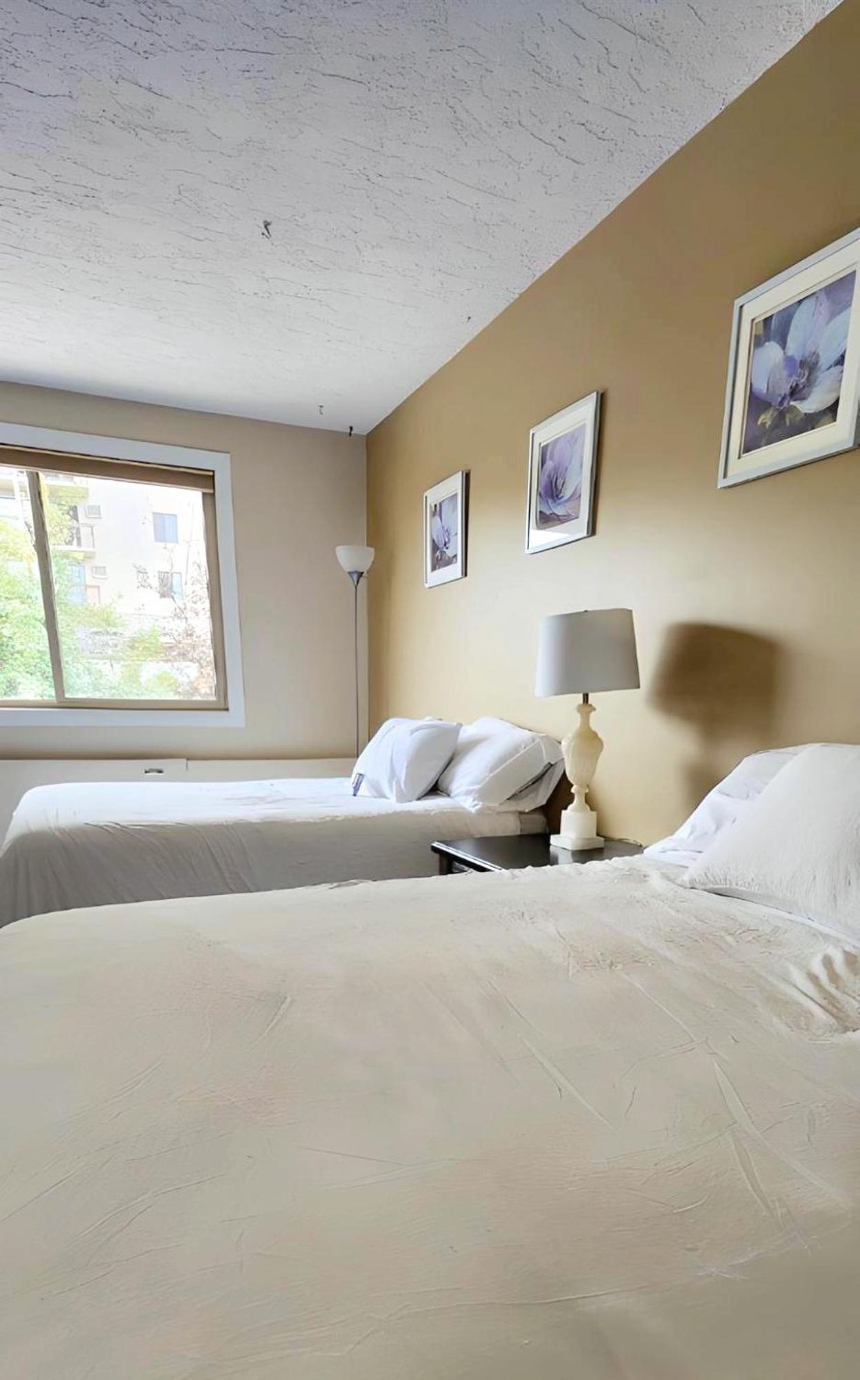 The Medicine Hat Villa Luaran gambar