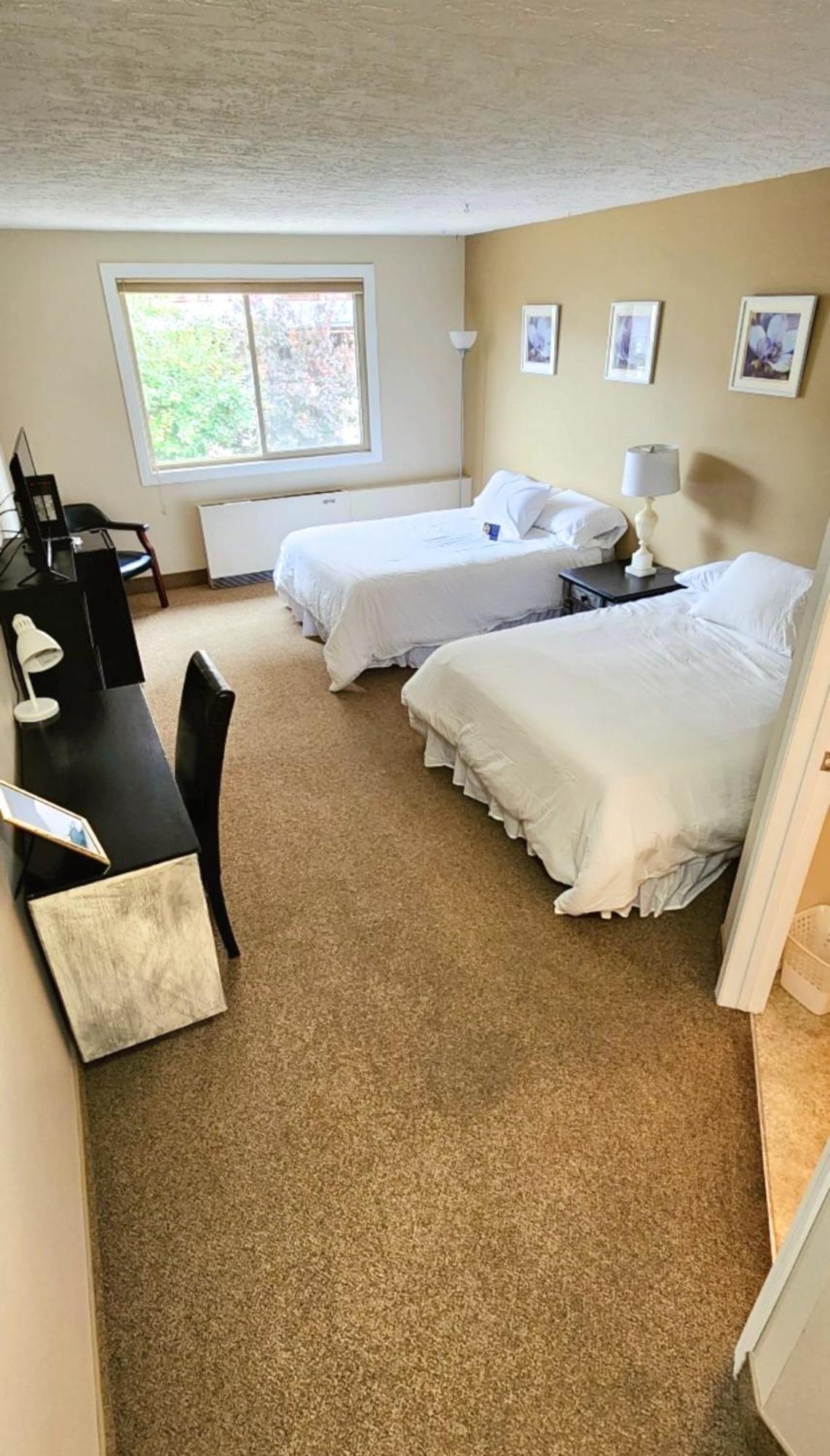 The Medicine Hat Villa Luaran gambar